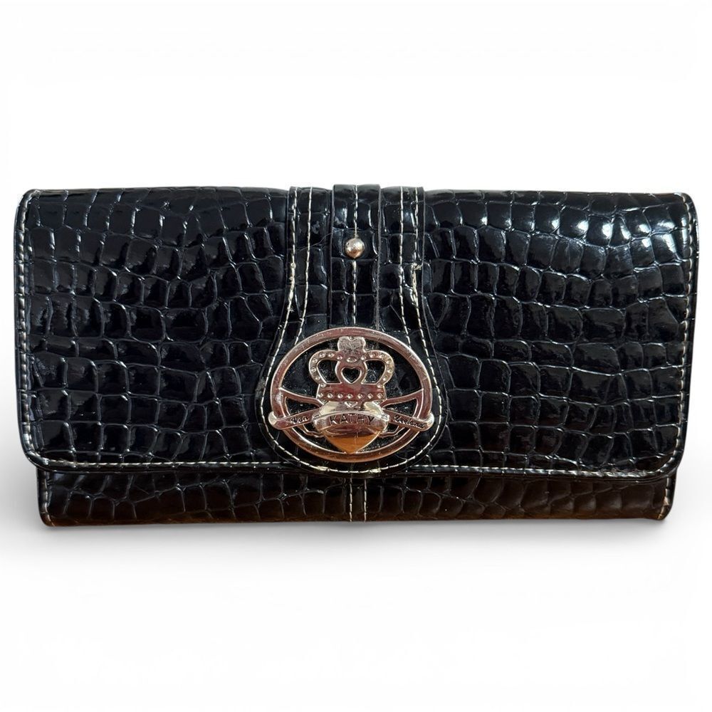 Kathy Van Zeeland Black Faux Leather Croc-Embossed Clutch Wallet Silver Hardware